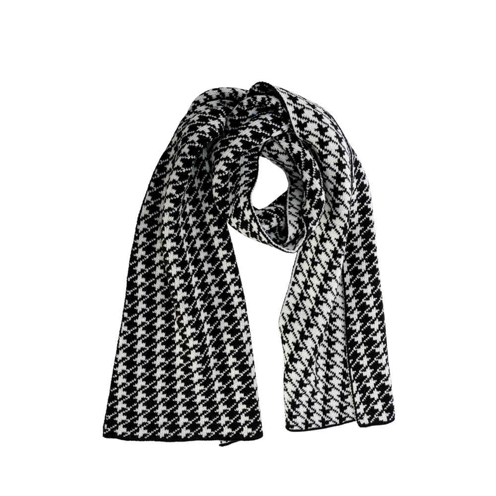 Dancing Days - WINTER ROMANCE Scarf - Black